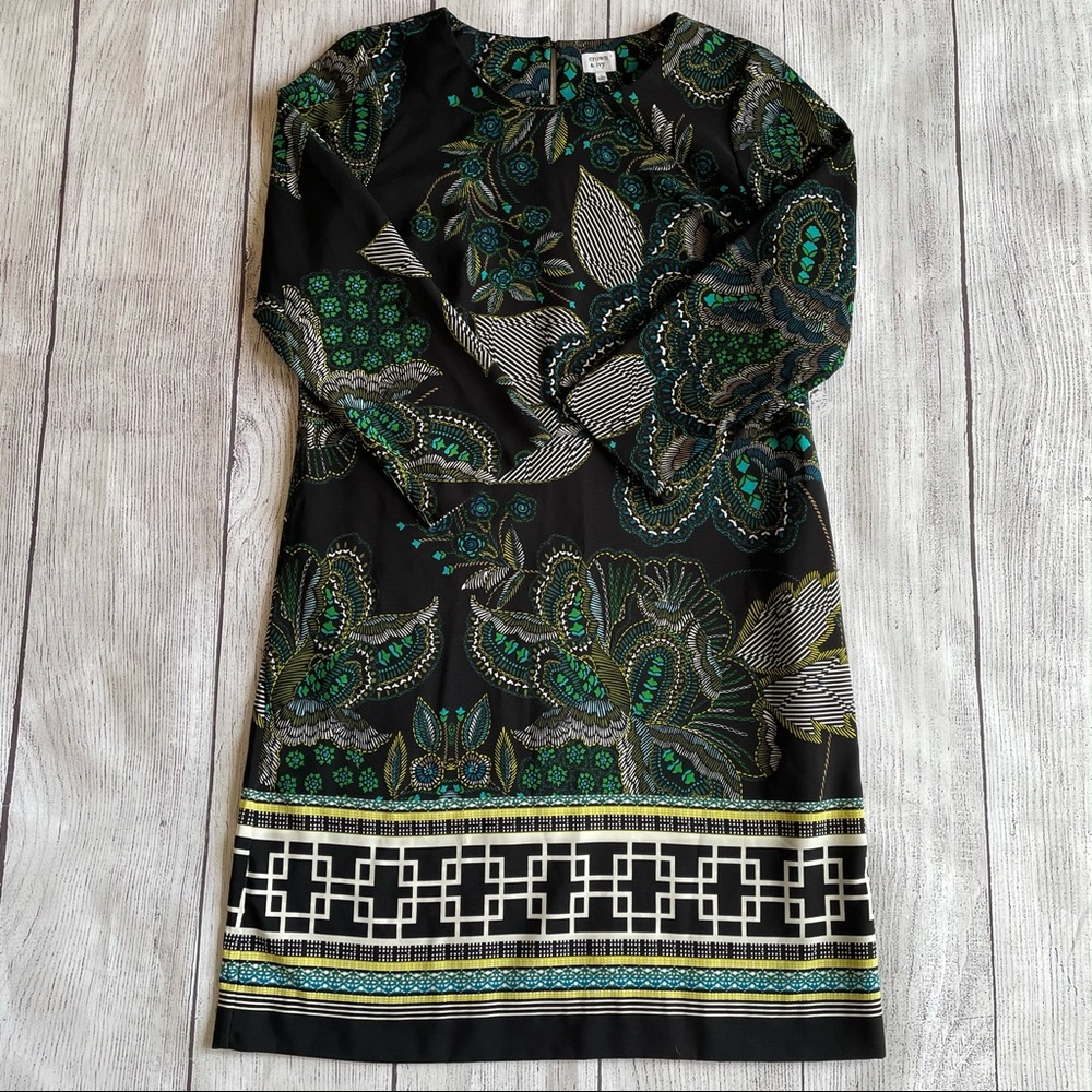 Crown & Ivy Black Paisley Print Shift Dress Size 4